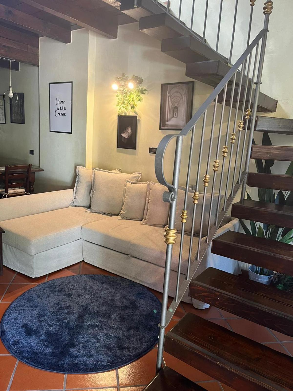 Bilocale Dafne Abbadesse Guest House Милано Екстериор снимка