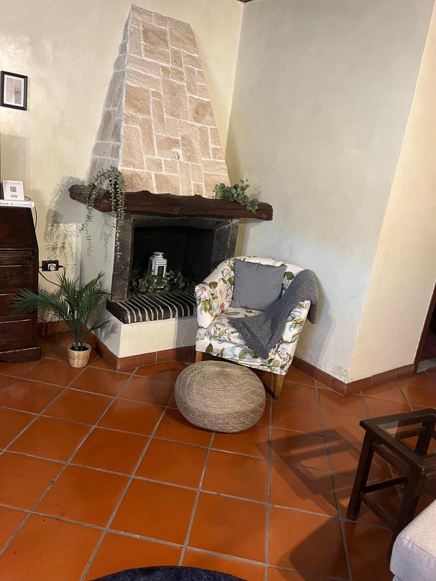 Bilocale Dafne Abbadesse Guest House Милано Екстериор снимка