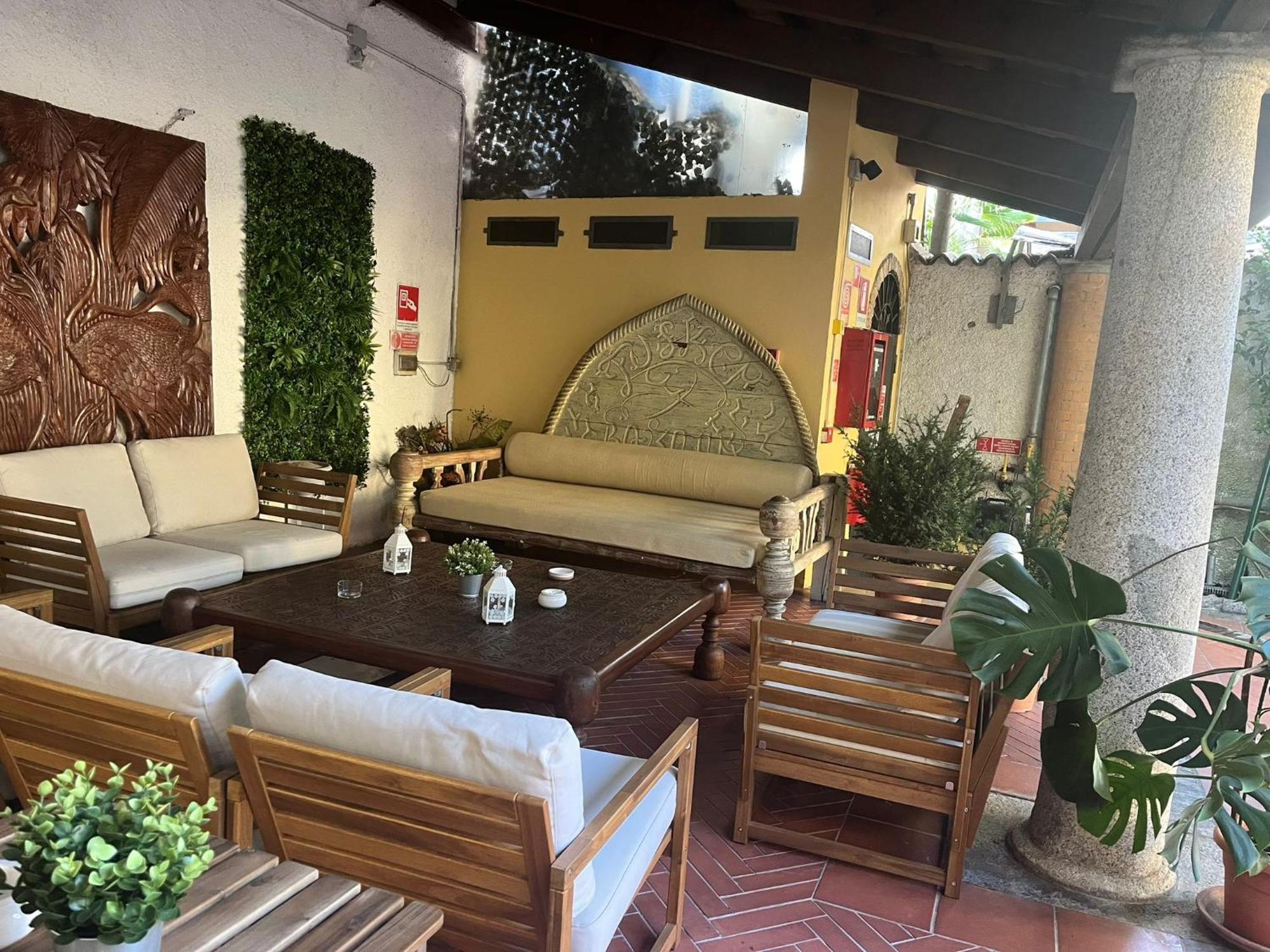 Bilocale Dafne Abbadesse Guest House Милано Екстериор снимка